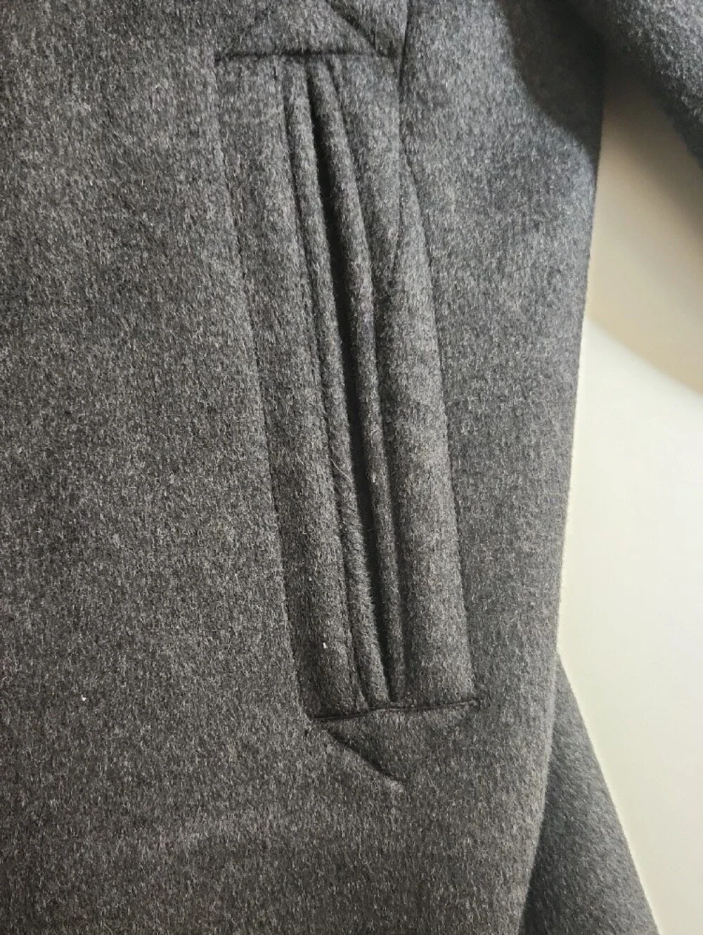 Lands' End Men's XL Charcoal Gray Wool Pea Coat